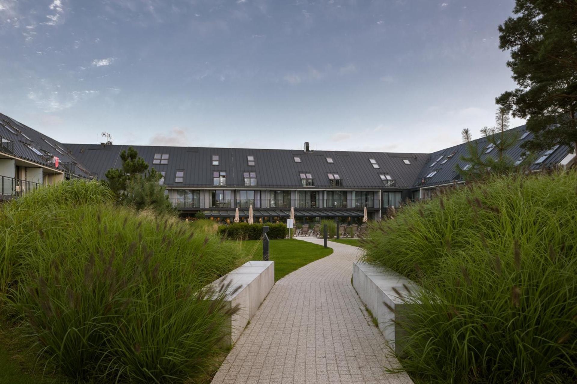 Hotel Saltic Resort & Spa Łeba Exteriör bild